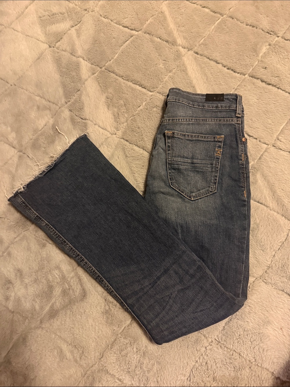 Ariat Women's Flared Jeans in Medium Blue Wash